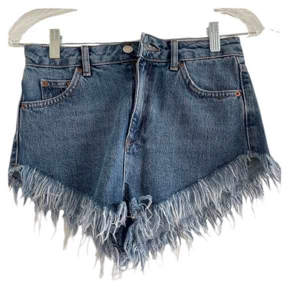 Topshop Pants - TOPSHOP MOTO KIRI Women’s Blue Distressed Denim Frayed Cut Off Shorts-Size‎ 8